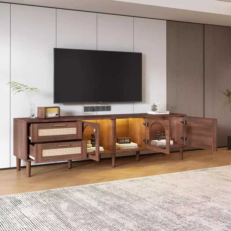 Mobile TV in Rattan con Luce LED per TV da 80 pollici, Mobile TV in Legno con Ante in Vetro e 2 Cassetti, Consolle Multimediale con Gambe in Legno Massello, Marrone Scuro
