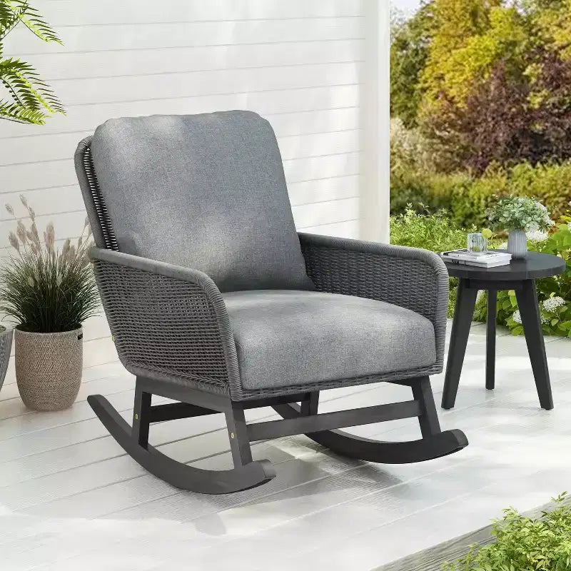MAYEERTY Sedia a dondolo contemporanea in vimini beige, sedia con struttura in legno e cuscino in poliestere per patio balcone soggiorno