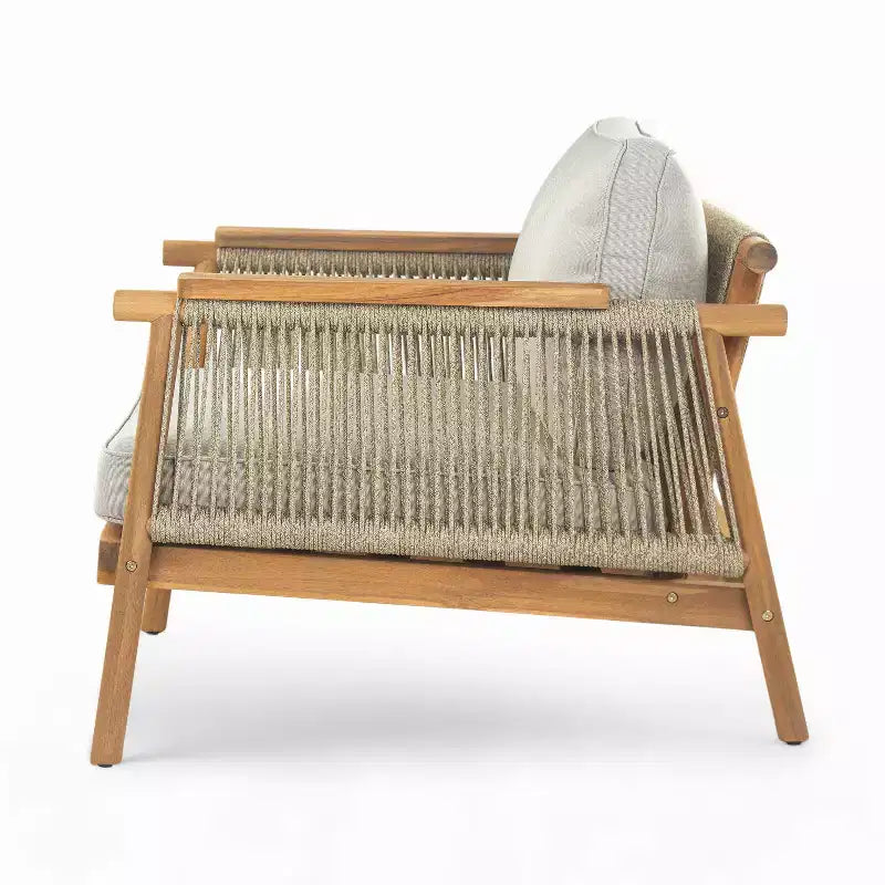 ModernLuxe Sedia da club da esterno in legno di acacia, poltrona da patio con braccioli e schienale in corda intrecciata, cuscini resistenti all'acqua, teak
