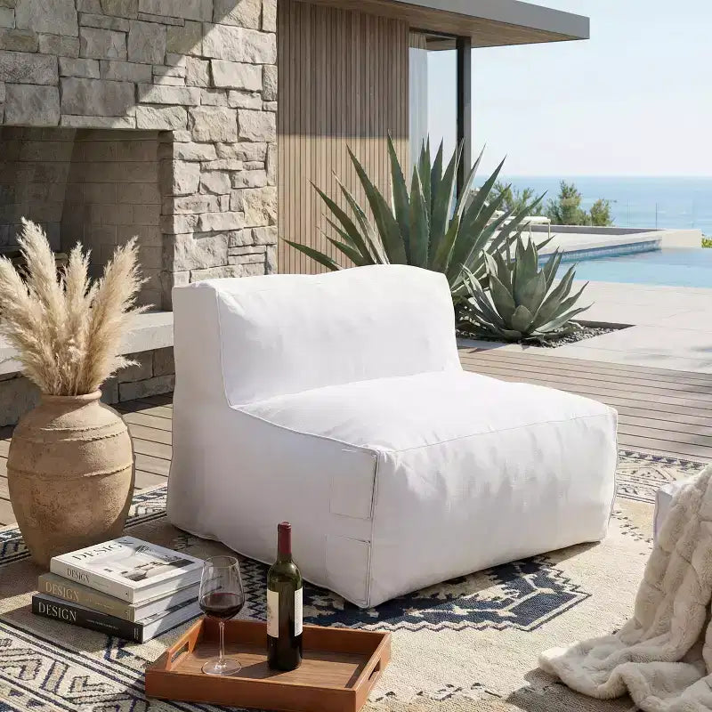 Christopher Knight Home Mireya Divano Moderno a Sacco in Olefin da Giardino