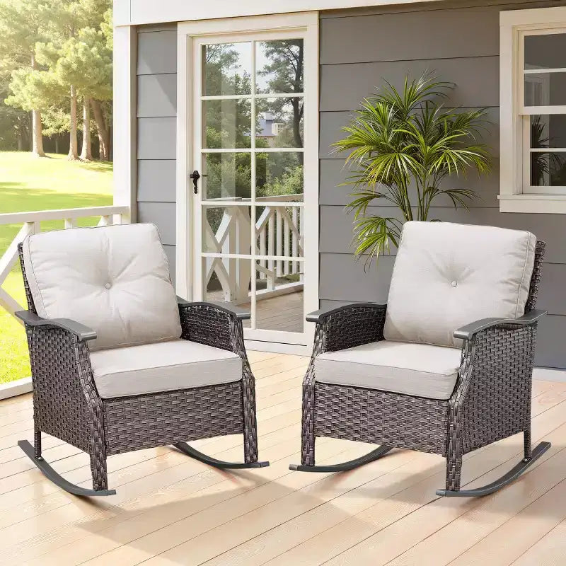 Set di 2 sedie a dondolo da esterno con cuscini, poltrone a dondolo in vimini grigio per tutte le stagioni per portico, giardino, terrazza o cortile - Panipeachy