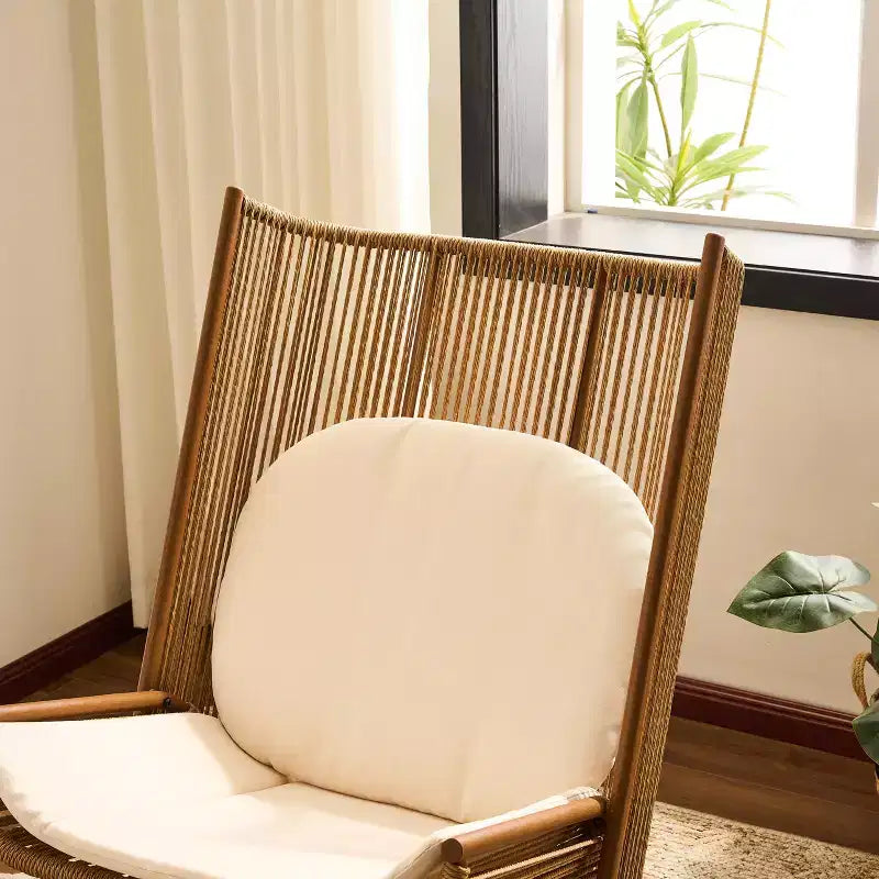 ModernLuxe Sedia a Dondolo da Esterno con Schienale ad Arco Alto e Cuscino, Dondolo da Patio in Rattan PE, Sedia a Sdraio Moderna in Vimini