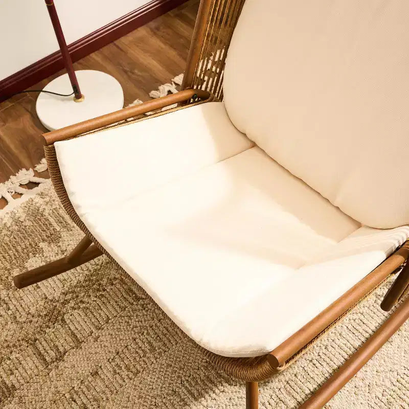 ModernLuxe Sedia a Dondolo da Esterno con Schienale ad Arco Alto e Cuscino, Dondolo da Patio in Rattan PE, Sedia a Sdraio Moderna in Vimini
