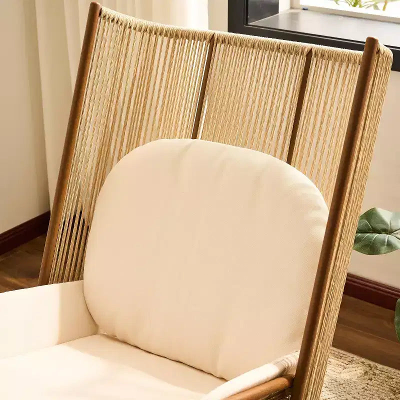 ModernLuxe Sedia a Dondolo da Esterno con Schienale ad Arco Alto e Cuscino, Dondolo da Patio in Rattan PE, Sedia a Sdraio Moderna in Vimini