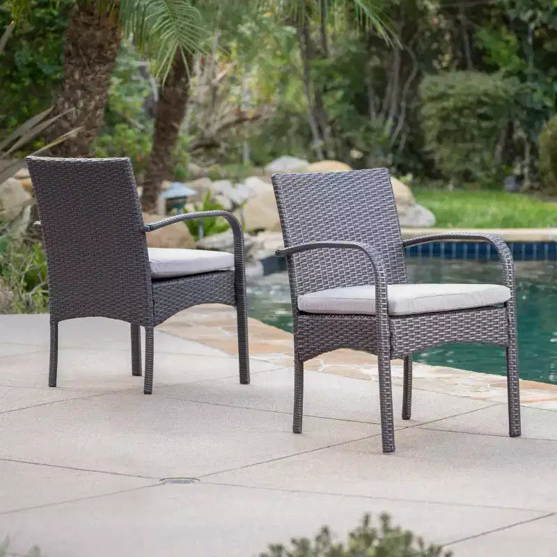 Set of 2 Resin Wicker Dining Chairs with Removable Water-Resistant Cushions, Aluminum Frame, UV-Resistant for Outdoor
