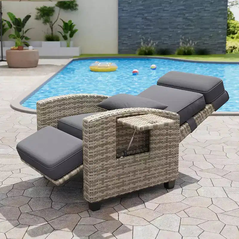 Acekool PE Rattan Bar Stool Chair with Cushion, Iron Frame Indoor Seating, for Kitchen Island Bar Counter, Gray White Rattan