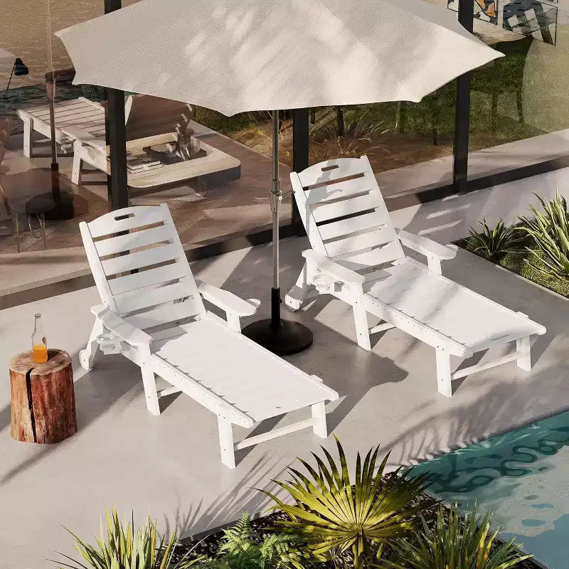 Chaise Lounge Outdoor, Lounge Chair Outdoor with Rolling Wheels, Adjustable 5-Position Backrest, HDPE Lounge Chair with Cup Holder Weather-Resistant