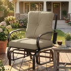Sedia a dondolo da esterno Outsunny, dondolo da patio con cuscini, struttura in acciaio, braccioli curvi, beige