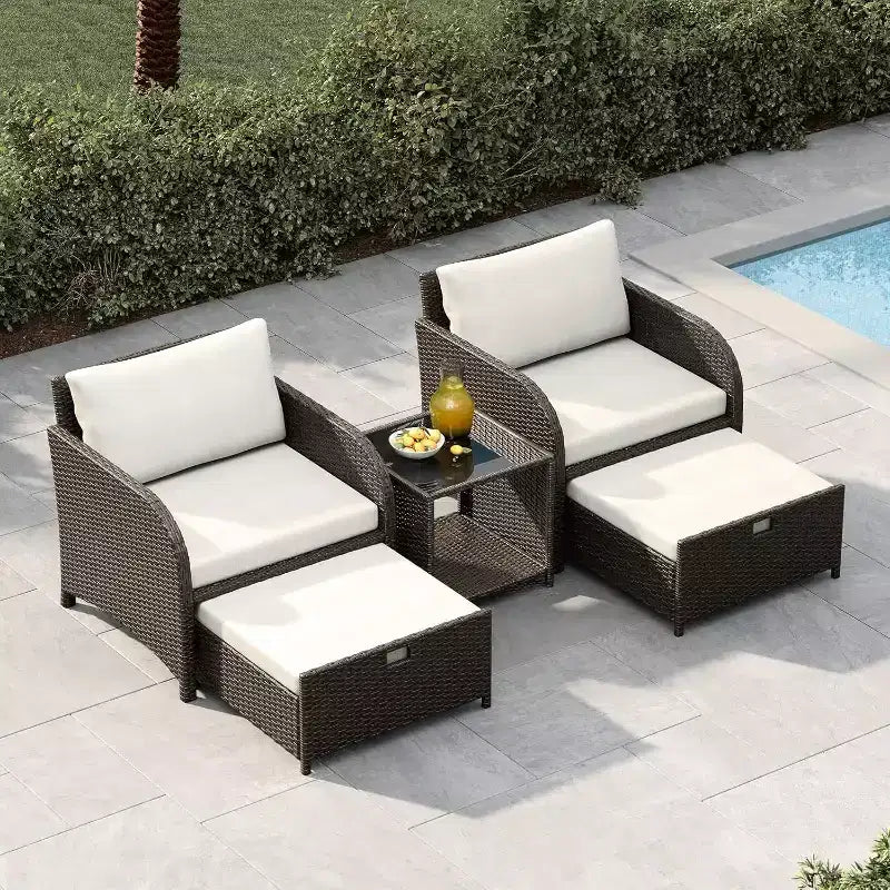 Set di mobili da giardino da 5 pezzi, set da salotto per esterni in vimini di rattan PE con pouf e tavolino da caffè, mobili da conversazione per tutte le stagioni per balcone da giardino