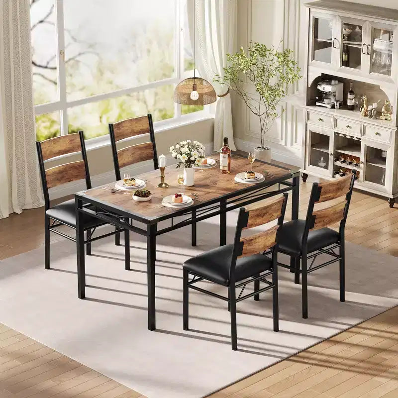 Set Tavolo da Pranzo 4 Sedie Imbottite, Robusta Struttura in Legno, Protezioni Angolari, Perfetto per Appartamento o Sala da Pranzo Piccola