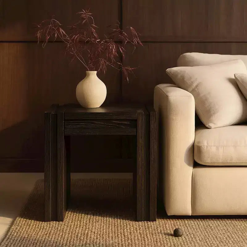 Tavolino finale Meridian Furniture Stanton
