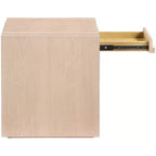 Tavolino finale Meridian Furniture Stanton