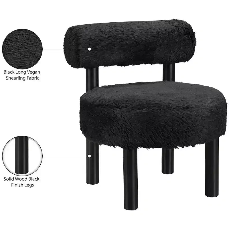 Sedia Ambre in tessuto vegano effetto montone di Meridian Furniture
