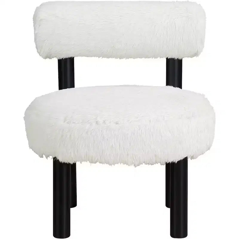 Sedia Ambre in tessuto vegano effetto montone di Meridian Furniture