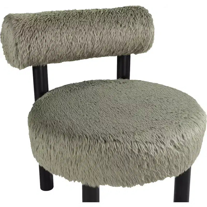 Sedia Ambre in tessuto vegano effetto montone di Meridian Furniture