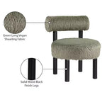 Sedia Ambre in tessuto vegano effetto montone di Meridian Furniture