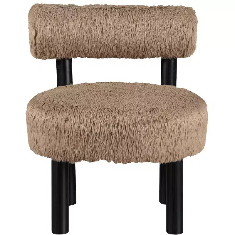 Sedia Ambre in tessuto vegano effetto montone di Meridian Furniture