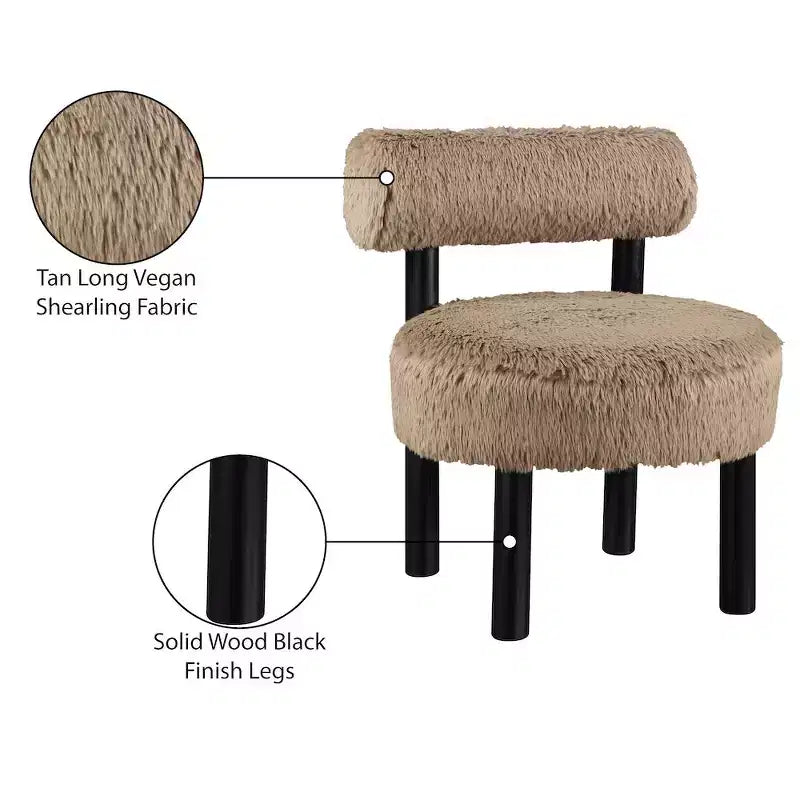 Sedia Ambre in tessuto vegano effetto montone di Meridian Furniture
