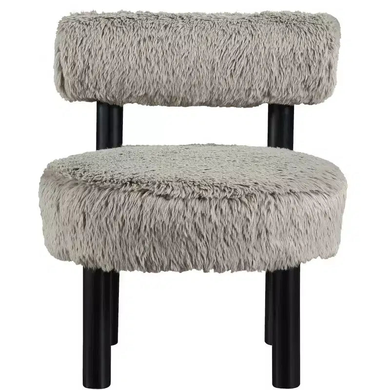 Sedia Ambre in tessuto vegano effetto montone di Meridian Furniture