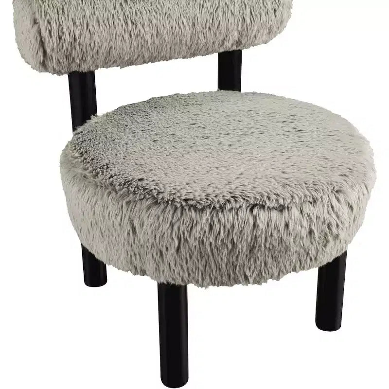 Sedia Ambre in tessuto vegano effetto montone di Meridian Furniture