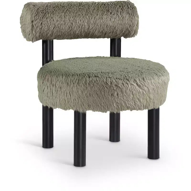 Sedia Ambre in tessuto vegano effetto montone di Meridian Furniture