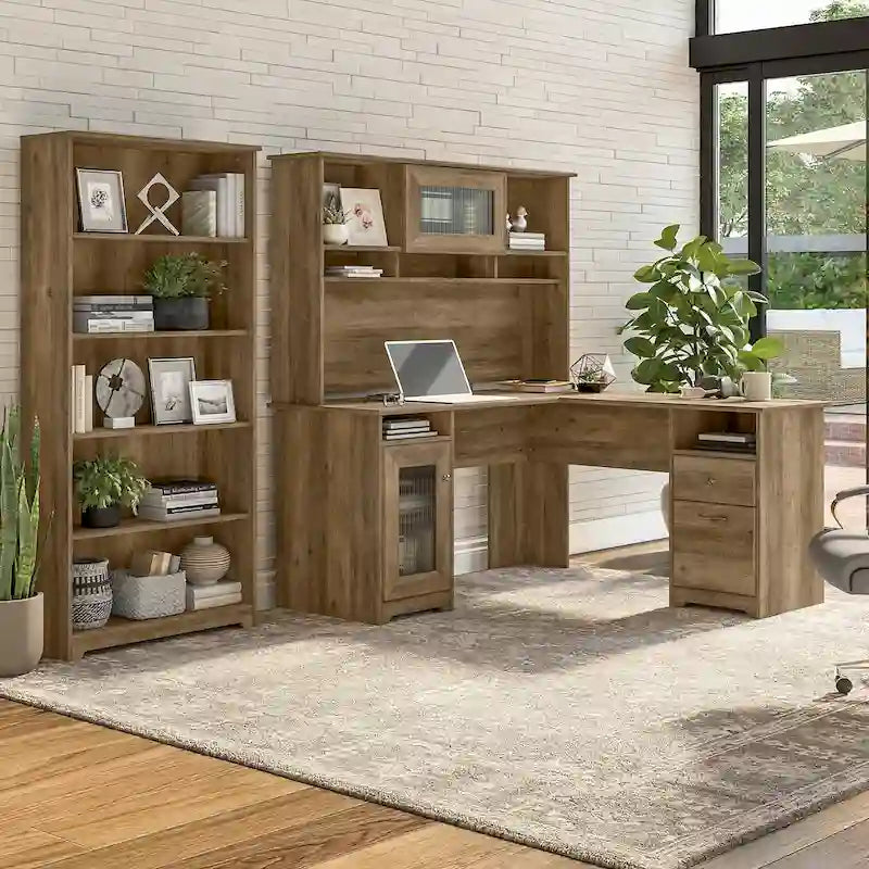 Scrivania a L Cabot 60W con Libreria e Scaffale a 5 Ripiani di Bush Furniture
