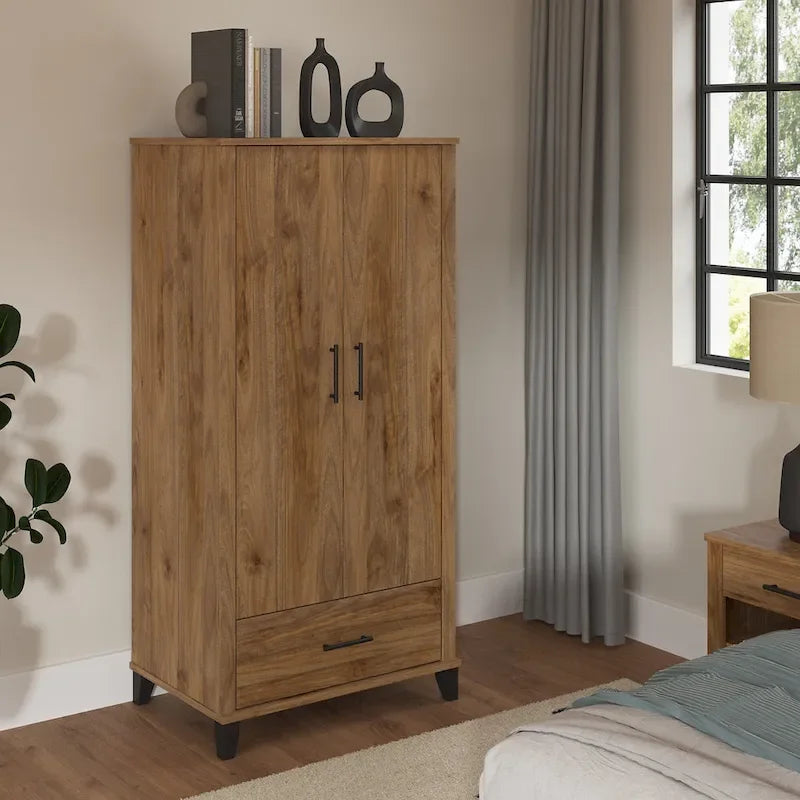 Guardaroba grande Somerset di Bush Furniture