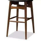 Set di 2 sgabelli da bar Flora in legno massello con finitura noce stile moderno di metà secolo, rivestimento nero – Baxton Studio: similpelle, schienale curvo, altezza fissa