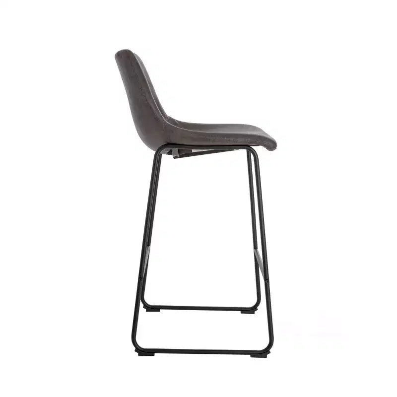 Set di 2 sgabelli da bar Jackson marroni - Finch: ispirati a Eames, seduta in microfibra, gambe in metallo, altezza fissa 73,66 cm