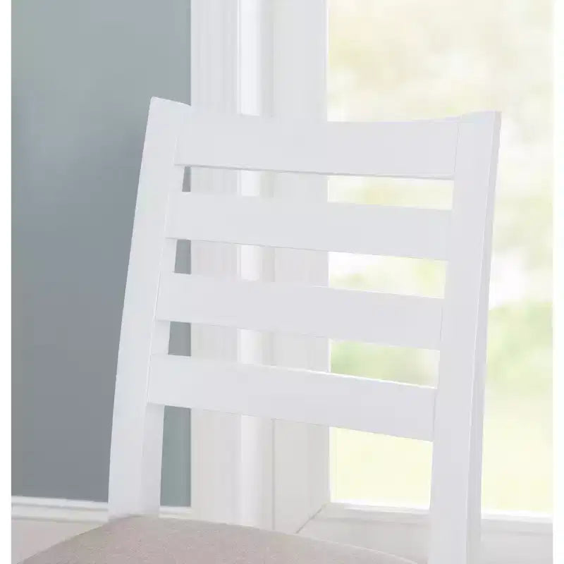 Set di 2 sgabelli da bar Flynn con schienale a scala, altezza bancone, rivestiti in bianco - Linon: Nessun montaggio, legno massello di faggio