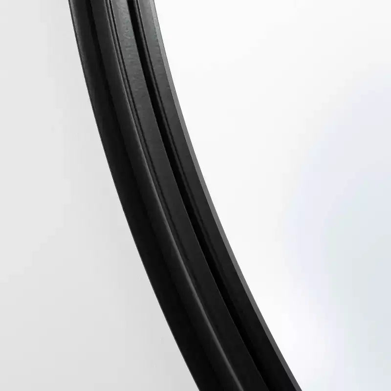 Specchio decorativo rotondo da parete da 34 pollici - Threshold designed with Studio McGee