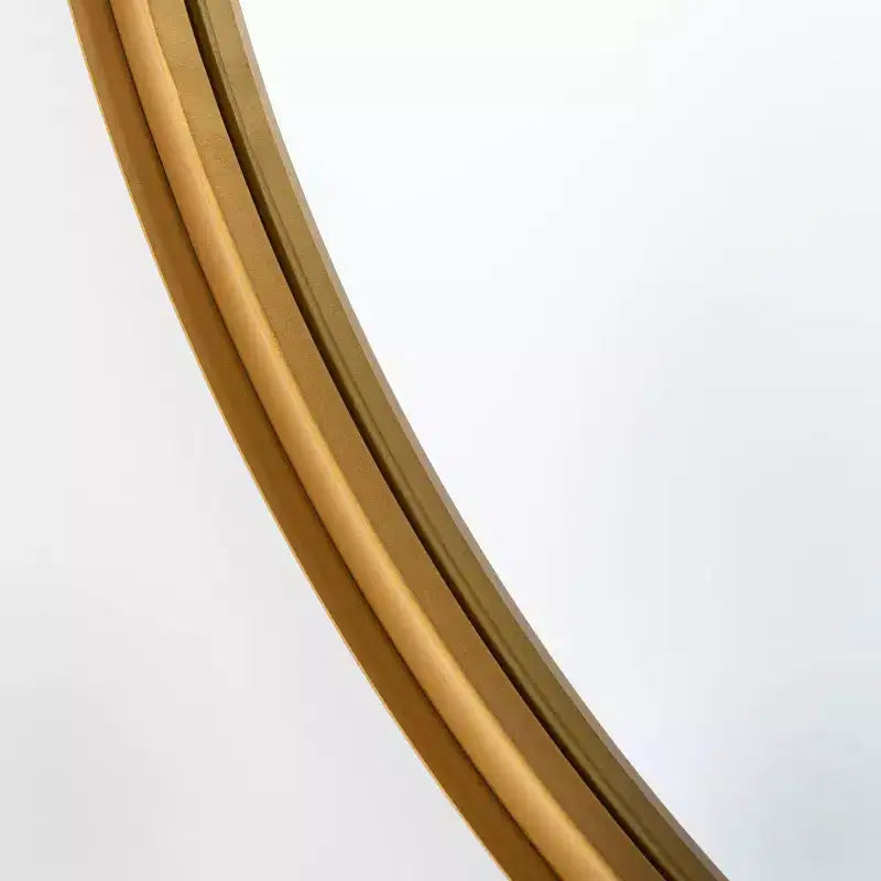 Specchio decorativo rotondo da parete da 34 pollici - Threshold designed with Studio McGee