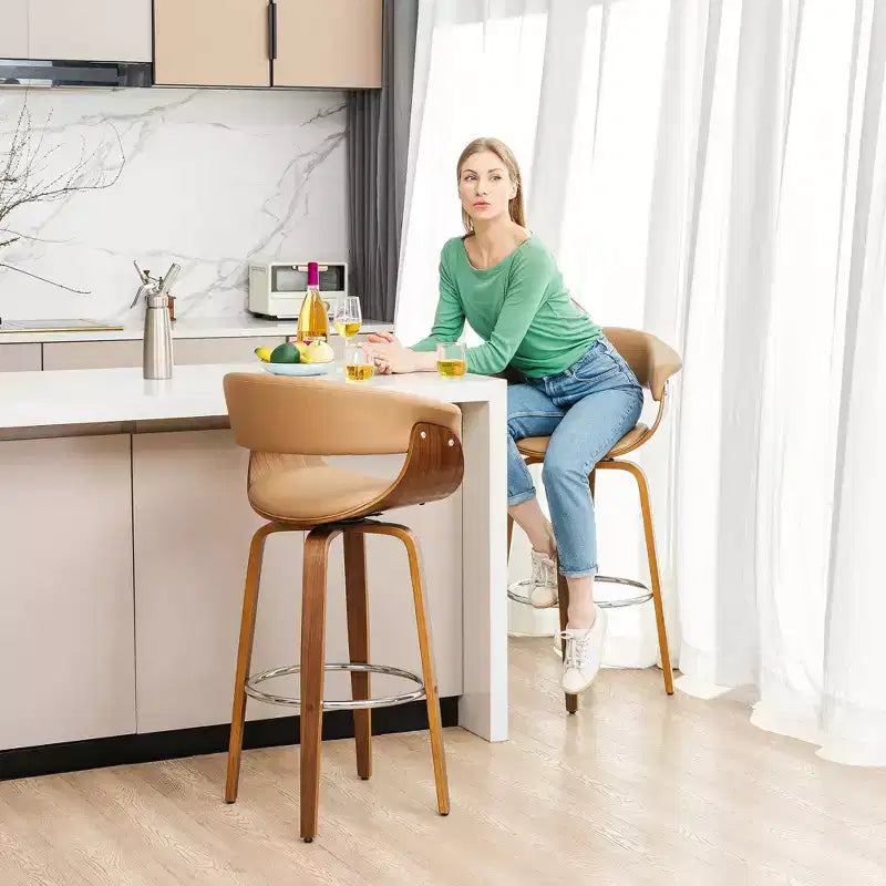 Set di 2 sgabelli da bar girevoli in noce curvato, stile Mid-century Modern - Glitzhome
