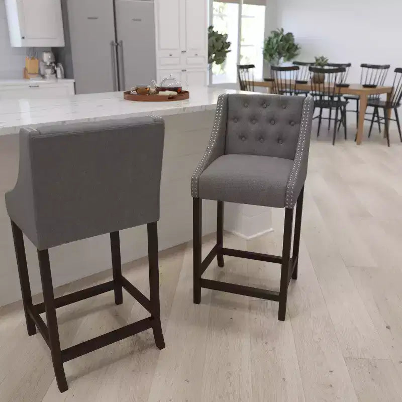Sgabello da bar imbottito Merrick Lane, alto 76 cm, stile transizionale trapuntato con borchie decorative