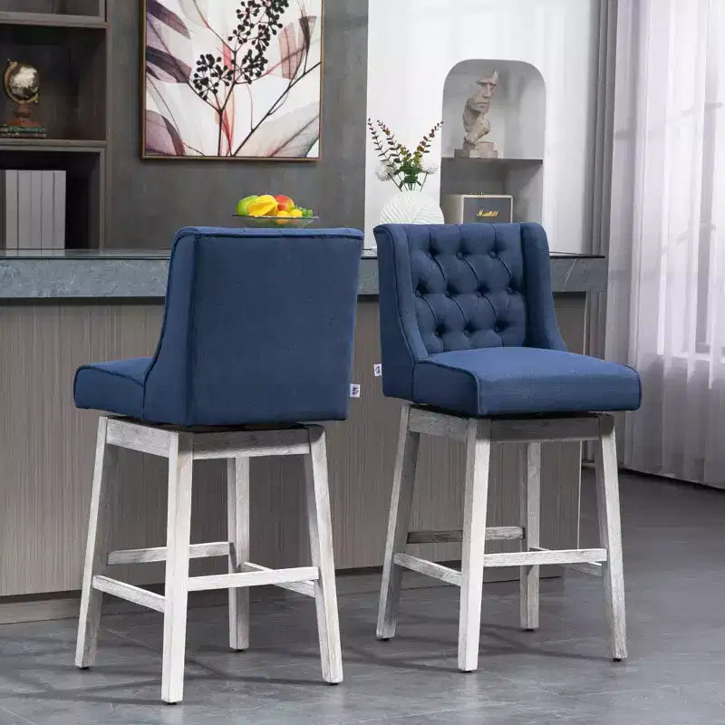 HOMCOM Set di 2 Sgabelli da Bar, Girevoli a 180°, Altezza 76cm con Poggiapiedi in Legno e Bottoni Decorativi