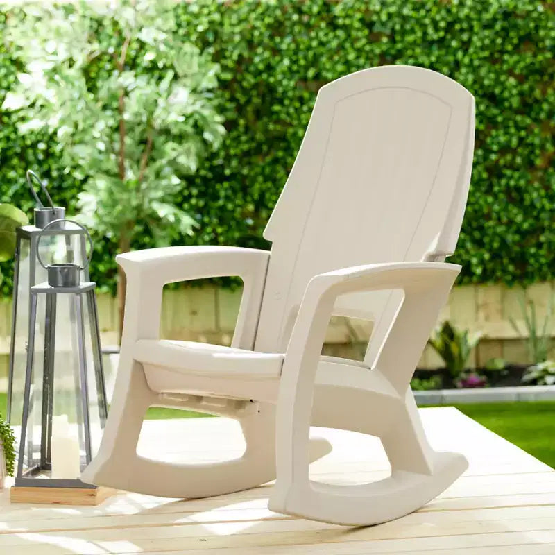 Sedia a dondolo da esterno durevole Semco Plastics SEMTPE in resina plastica riciclata extra large per patio