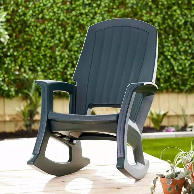 Sedia a dondolo da esterno durevole Semco Plastics SEMTPE in resina plastica riciclata extra large per patio