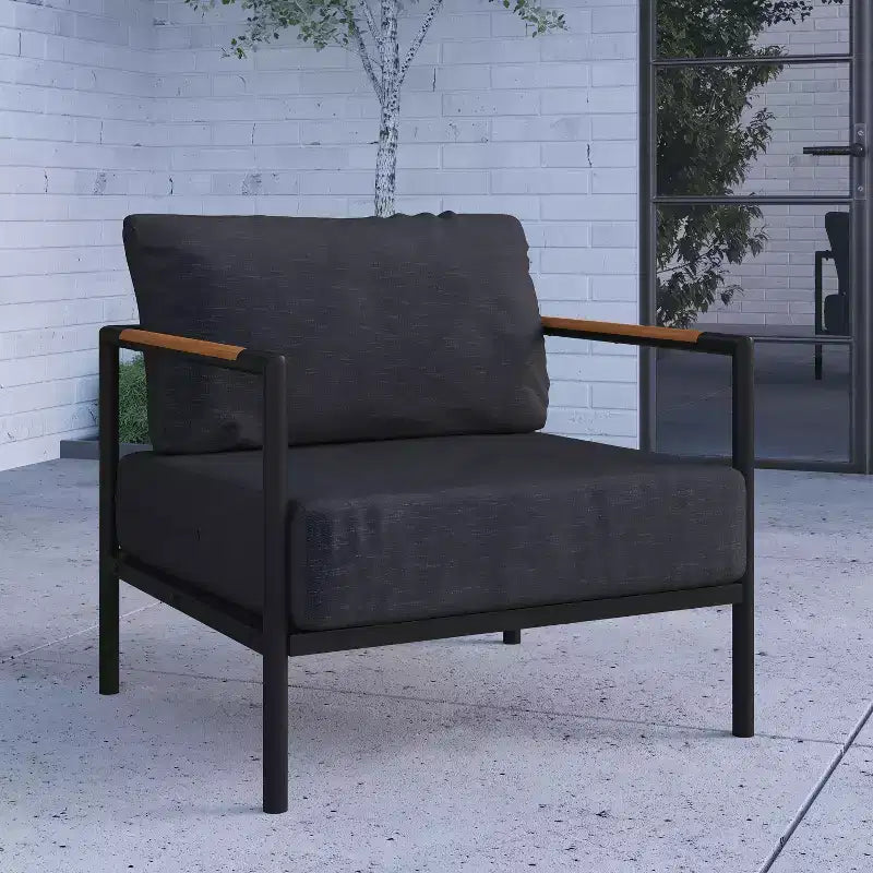 Poltrona da esterno Merrick Lane con cuscini in peluche rimovibili e struttura in alluminio con dettagli in teak