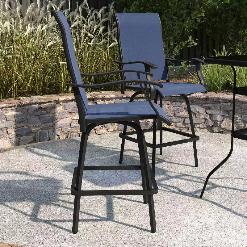 Merrick Lane - Set di 2 sgabelli da bar alti Brett con schienale alto, girevoli, per esterno, con struttura in metallo verniciato a polvere e rivestimento in textilene