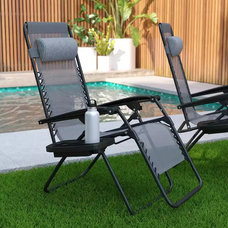 Merrick Lane Set di 2 Sedie Pieghevoli Zero Gravity Rivestite in Mesh con Cuscino Rimovibile e Vassoio Portabicchieri
