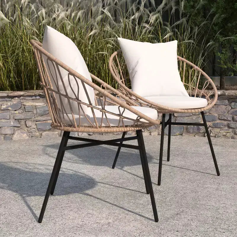 Set di 2 sedie da patio Merrick Lane in finto rattan intrecciato, stile Papasan, per interni ed esterni, con cuscini per seduta e schienale