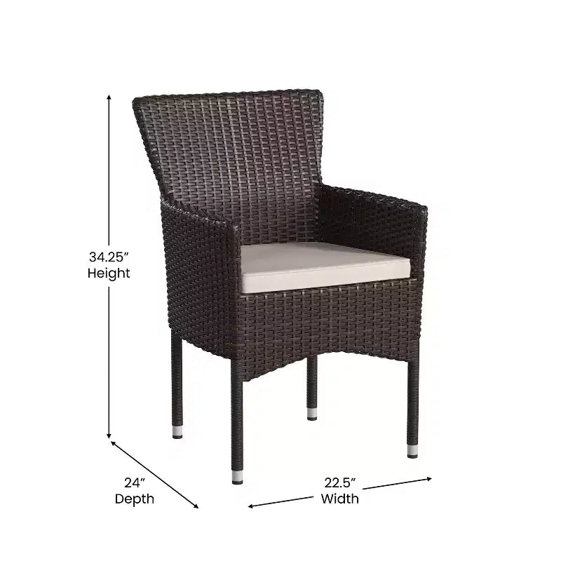Sedie da giardino Merrick Lane con struttura in acciaio verniciato a polvere rivestita in vimini resistente allo sbiadimento e alle intemperie e cuscini - Set da 2