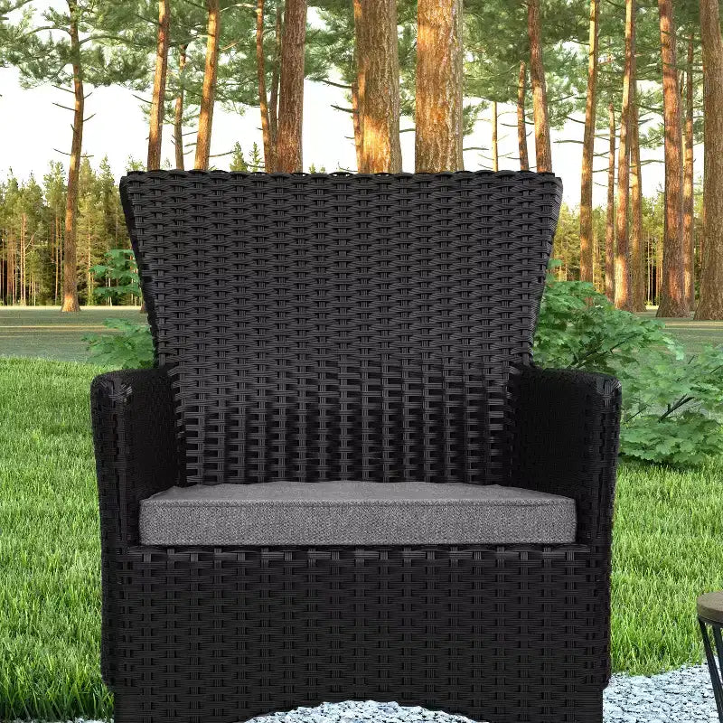 Set di 2 sedie da patio moderne in vimini Emma e Oliver con cuscini rimovibili per uso interno ed esterno