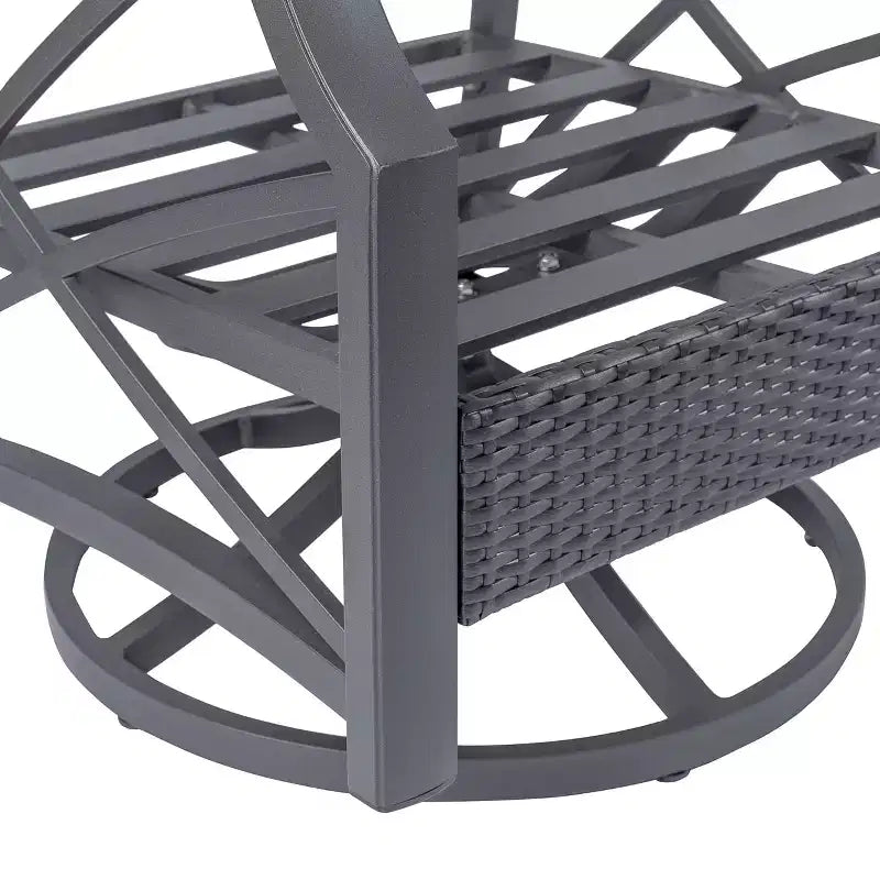Set di 2 sedie da esterno girevoli in rattan di Kinger Home con struttura in alluminio pressofuso grigio