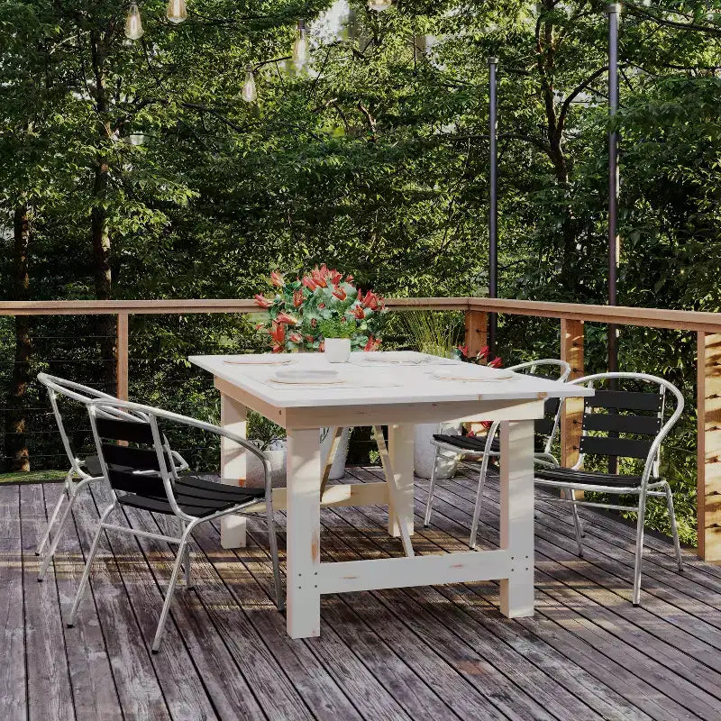 Flash Furniture Sedia impilabile da ristorante commerciale per interni ed esterni in alluminio Lila con schienale a tre listelli effetto teak