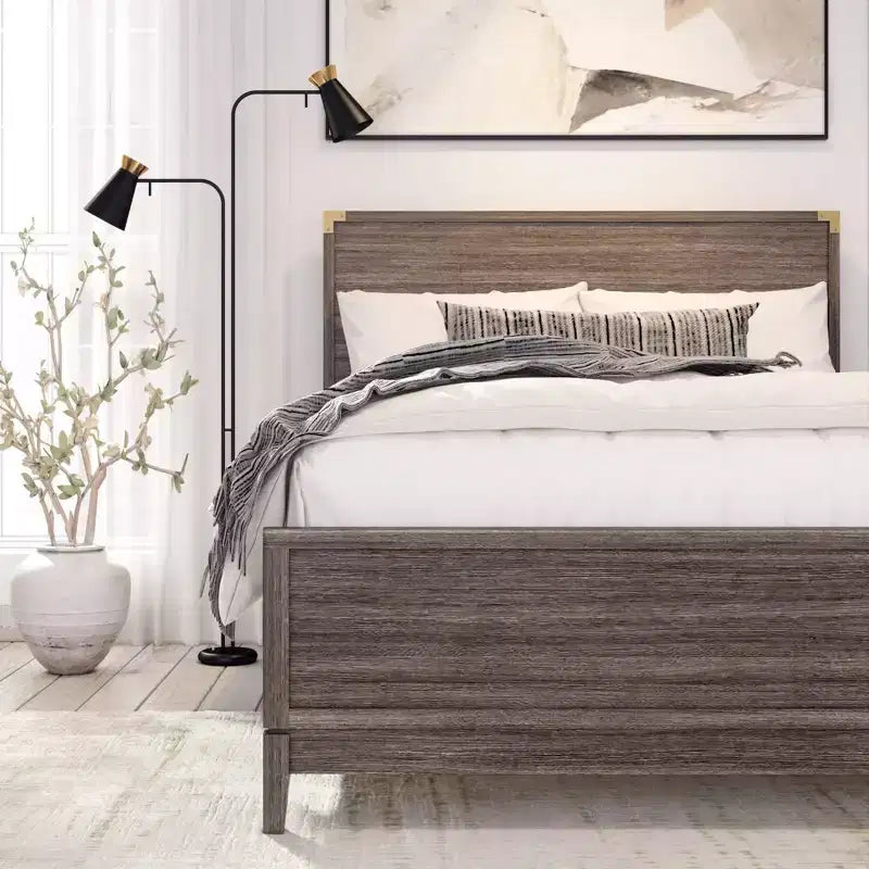 Letto a piattaforma contemporaneo in legno massiccio Plank+Beam a una piazza e mezza