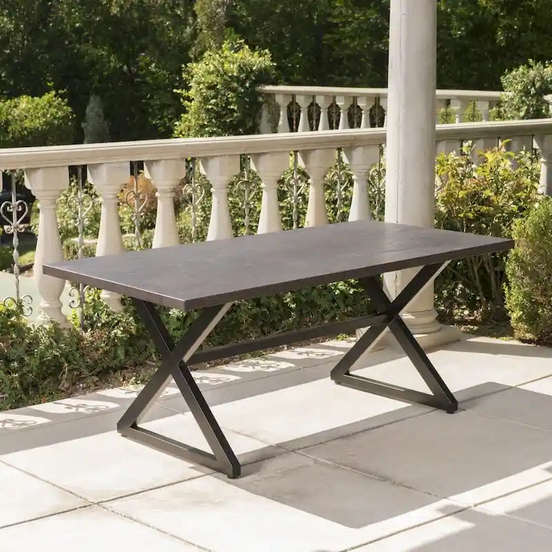 Tavolo da pranzo da esterno Rolando in alluminio di Christopher Knight Home - 70.50L x 35.25W x 29.00H
