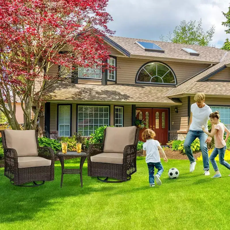 WhizMax Set da Patio Girevole a Dondolo in Vimini da Esterno 3 Pezzi, Set da Patio in Vimini con Sedie a Dondolo Girevoli a 360° con Cuscini e Tavolino Laterale con Piano in Vetro Rinforzato