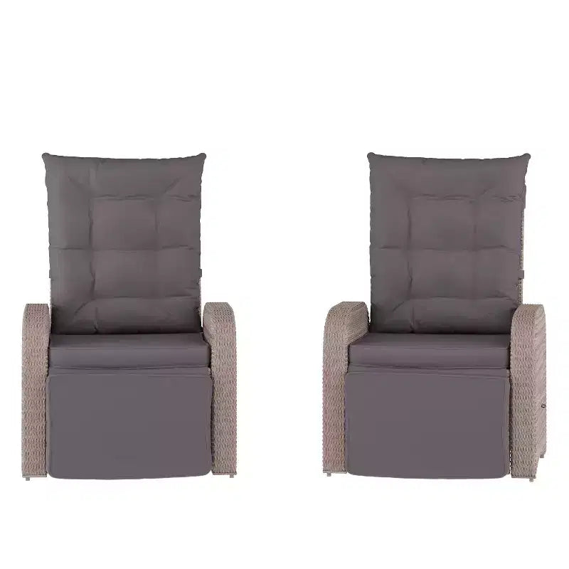 Merrick Lane, set di 2 sedie a sdraio reclinabili moderne in vimini e rattan da interno/esterno con tavolini laterali e schienale regolabile