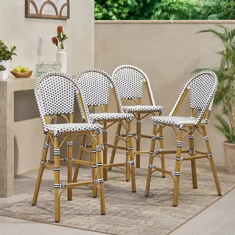 Sgabelli da bar alti francesi Kinner in alluminio (set da 4) di Christopher Knight Home - 18,00 L x 23,75 P x 46,00 H